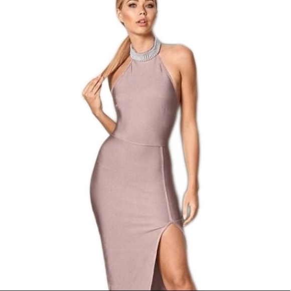 Dresses & Skirts - Slimming dress